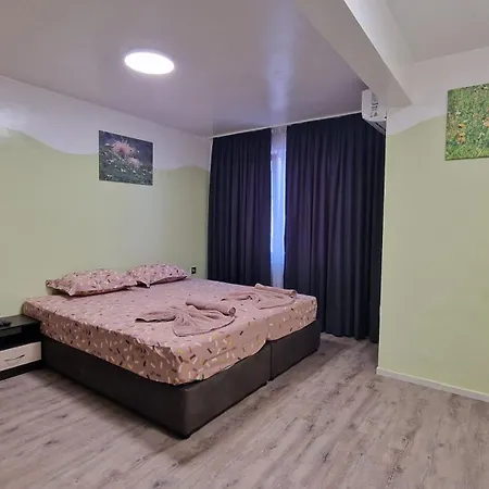 Μοτέλ морски рай *